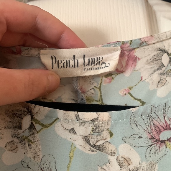 Floral peplum top - Picture 3 of 3